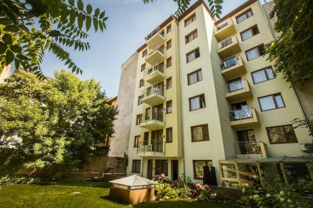 Prater Residence - Photo2