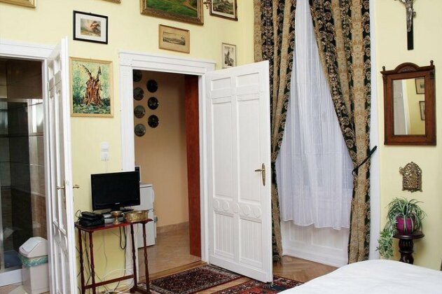 Rakoczi Ter Apartment - Photo5