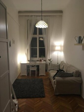 Reviczky Apartman - Photo3