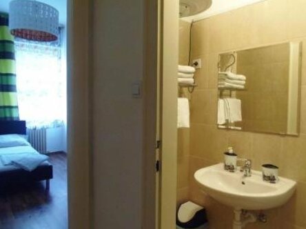 Room with bathroom in Budapest Center - Photo2