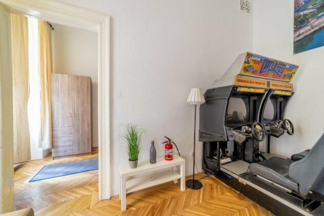 Sega Rally Apartment - Photo3
