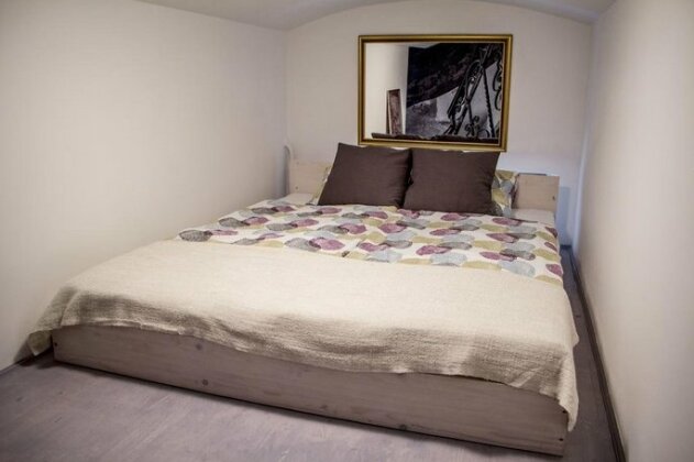 SHR Romeo's Apartment - Photo4