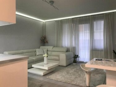 SunHill Luxury Apartment