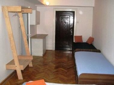 Sunyfly Hostel and Apartment - Photo2