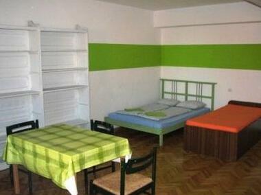 Sunyfly Hostel and Apartment - Photo3