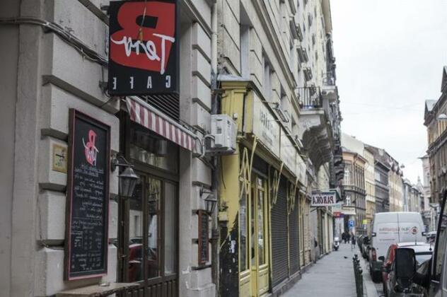 Trapartment Hostel Budapest - Photo2
