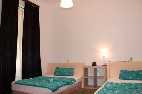 Vacation Budapest Apartment - Photo4