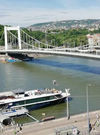 VIP Residence Budapest Riverside