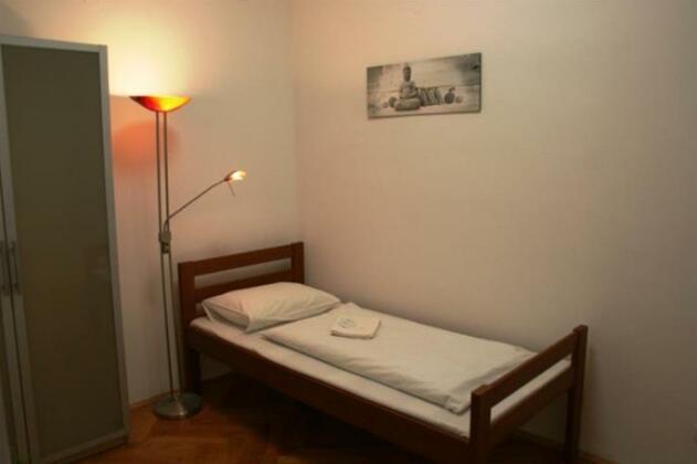 Walking Bed Budapest Raday - Photo4
