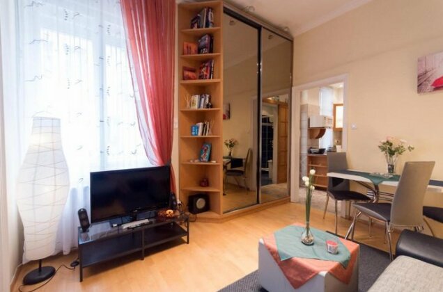 Waterfall Apartment in the city center - Photo3
