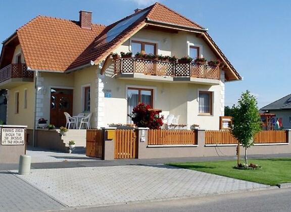 Anna Apartman - Photo2