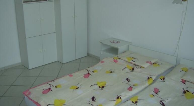 Kristaly Vendeghaz Buk - Photo5