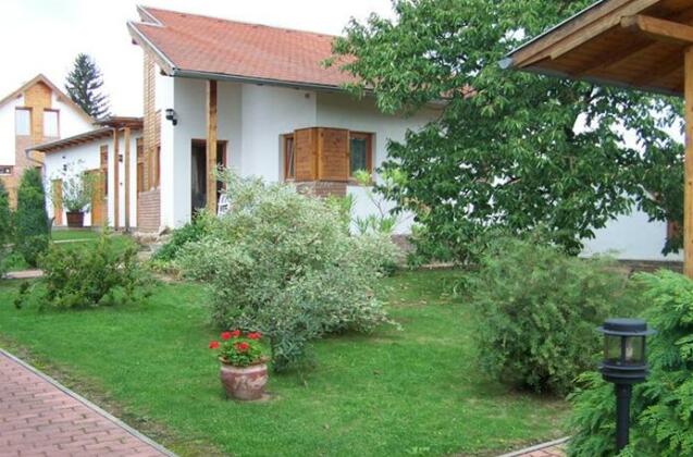 Sol Apartments - Photo5