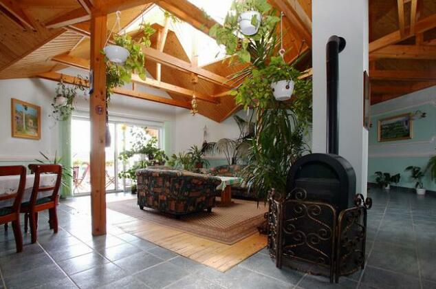 Villa Somlo - Photo4