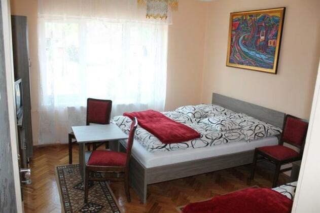Diofa Vendeghaz Bukkszek - Photo3