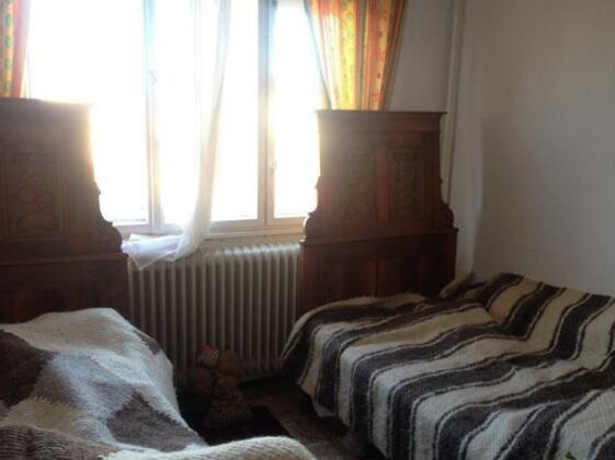 Room in a Forest Area in Debrecen - Photo3