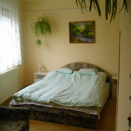 Akac Vendeghaz Eger - Photo2