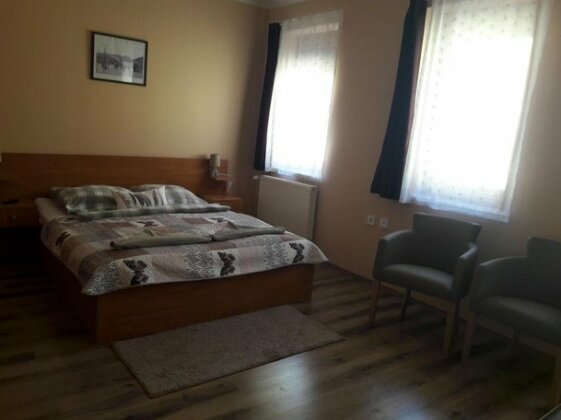 Diofa Vendeghaz Eger - Photo3