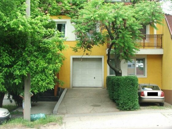 Eva Apartmanhaz - Photo2