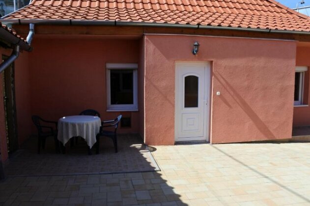 Kisasszony apartman - Photo4