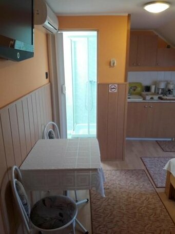 Pinter Vendeghaz - Photo4