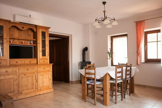Maushaus - Photo2