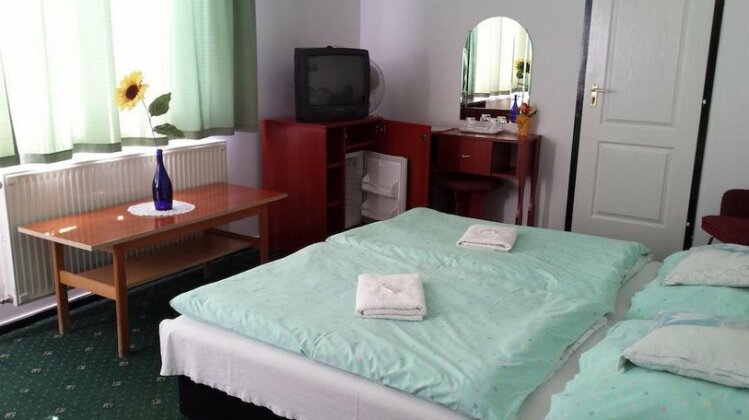 Belko Panzio - Photo2