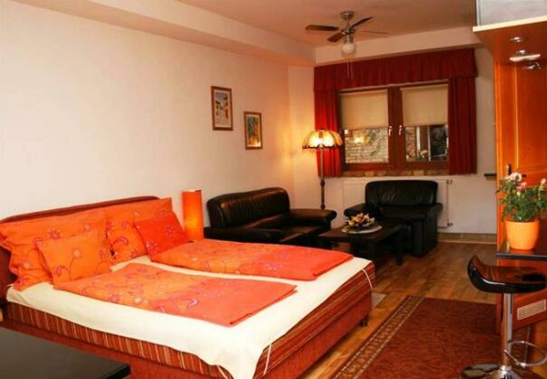 Motel 60 - Photo2