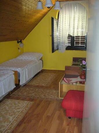 Almavilla - Photo4