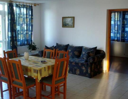 Festetics Guesthouse - Photo4