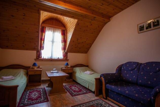 Borostyan Guesthouse - Photo2
