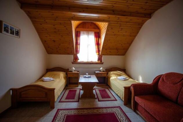 Borostyan Guesthouse - Photo4