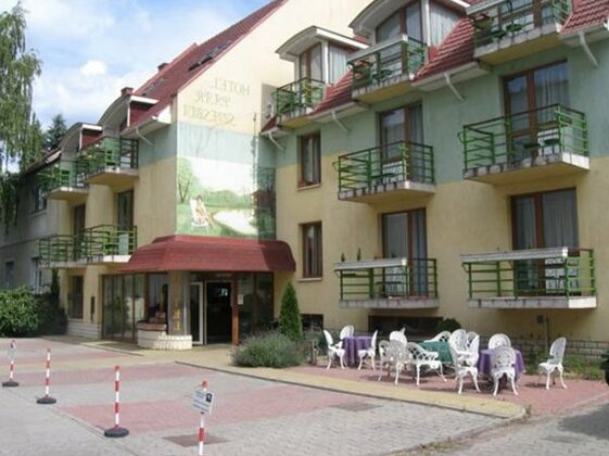 Hotel Paar Szieszta