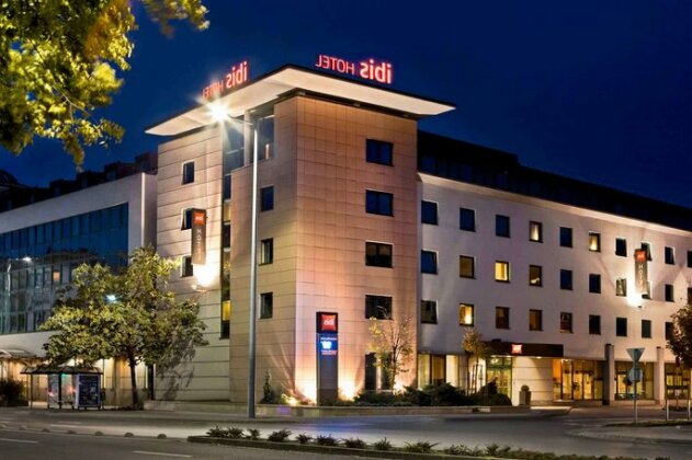 Ibis Gyor - Photo2