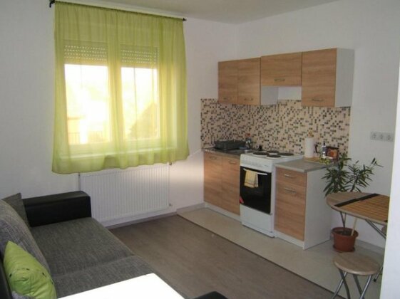 Kulturhaz Apartman - Photo3
