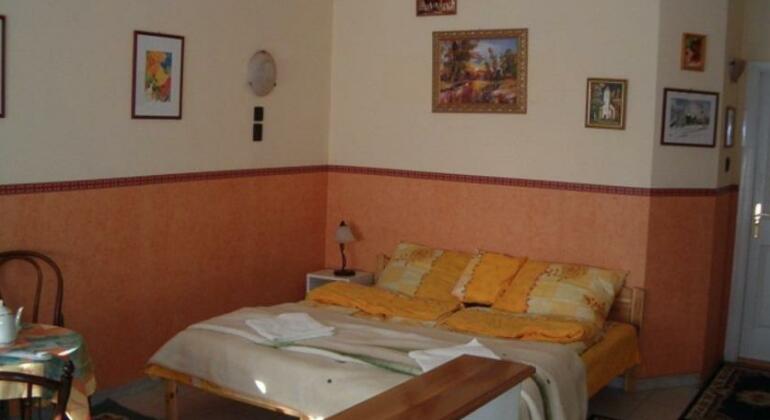 Arpad-haz Apartmanok - Photo2