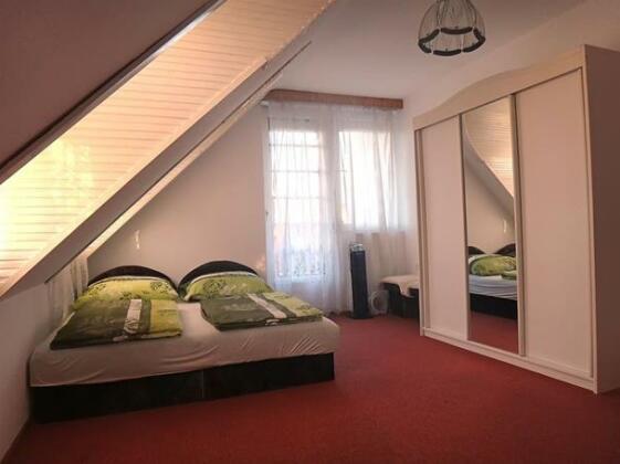 Galamb Apartman - Photo3