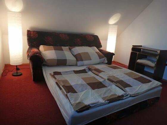Galamb Apartman - Photo4