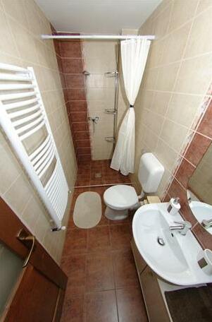 Maja Apartman - Photo2