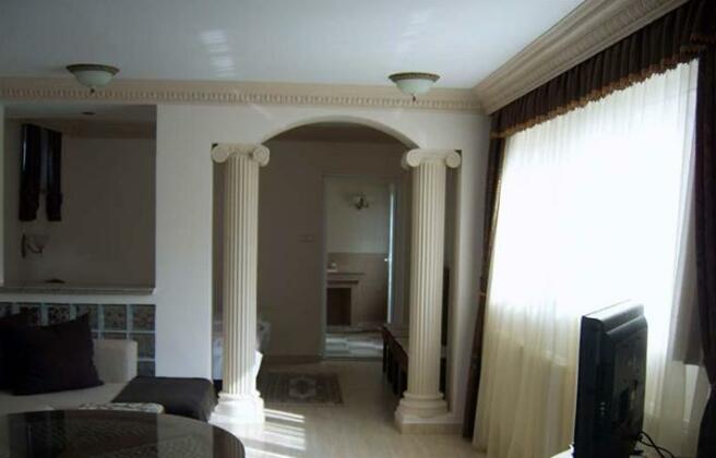 Gombos Apartman - Photo3