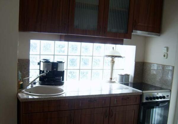 Gombos Apartman - Photo5