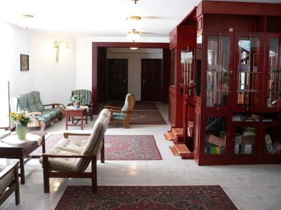 Inga Hotel - Photo3