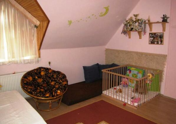 Oazis Apartmanhaz - Photo3