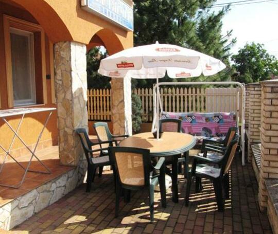 Oazis Apartmanhaz - Photo4
