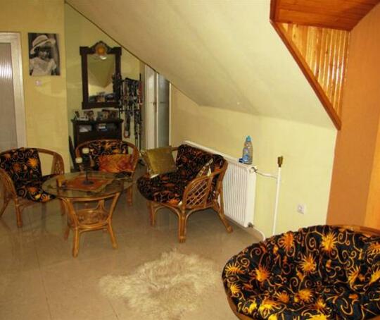 Oazis Apartmanhaz - Photo5