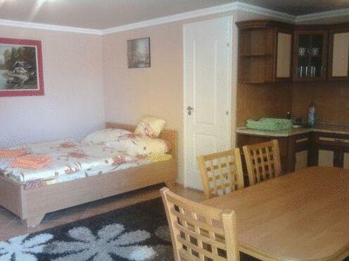 Sebastian Apartman Hajduszoboszlo - Photo4