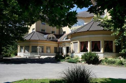 Arboretum Hotel Harkany - Photo2