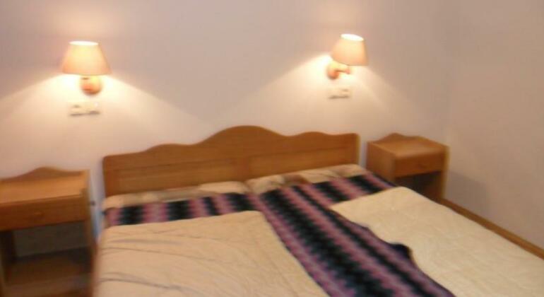 Lanka Apartman - Photo3