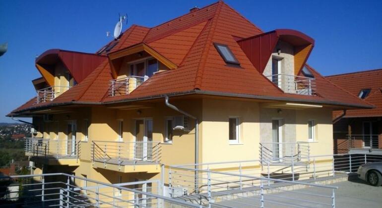 1000 Home Apartments - Photo4