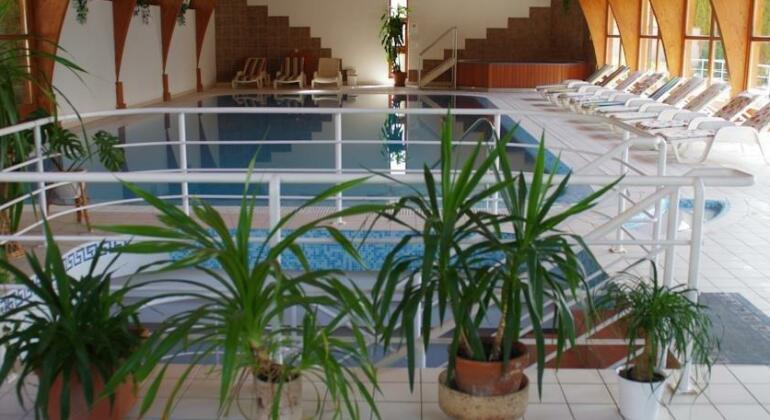 Agnes Hotel - Photo2
